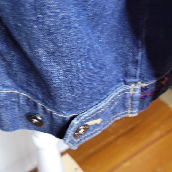 Westbound Denim Jacket with Beading Some Beads coming off Cotton Size Large - Picture 16 of 16